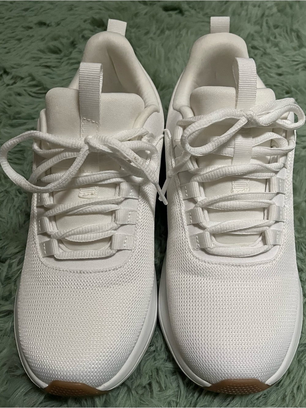 Women’s Athletic Sneakers - White